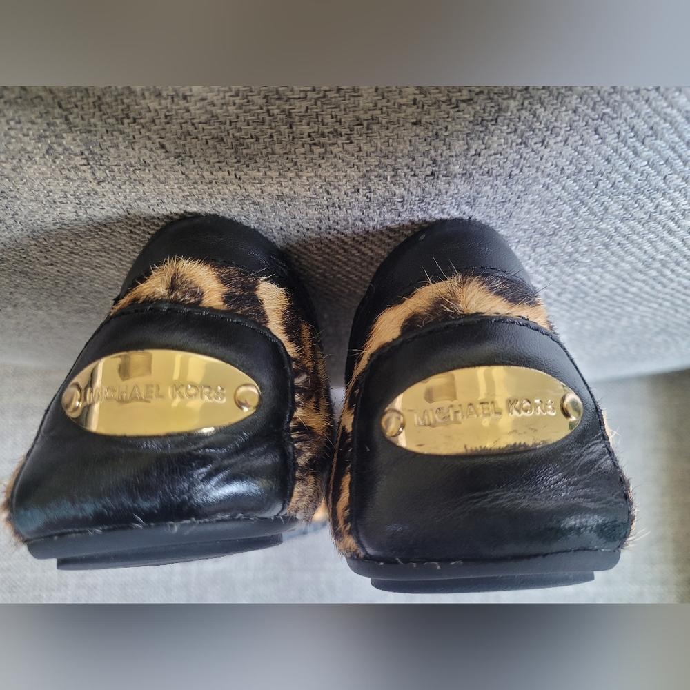 Michael Kors Leopard Daisy Moccasin Size 8M - Picture 5 of 6
